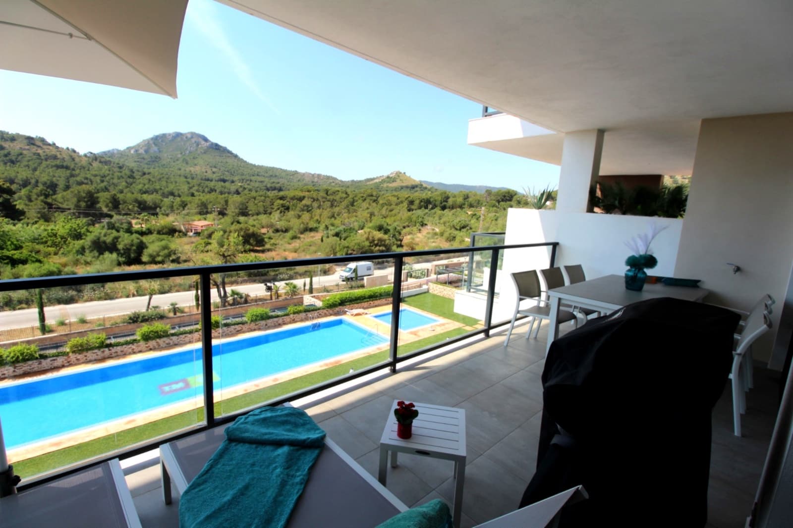 2 makuuhuone Huoneisto myytävänä paikassa Font de Sa Cala / Font de La Cala mukana uima-altaan 
autotalli - 579 000 € (Ref: 9877014)