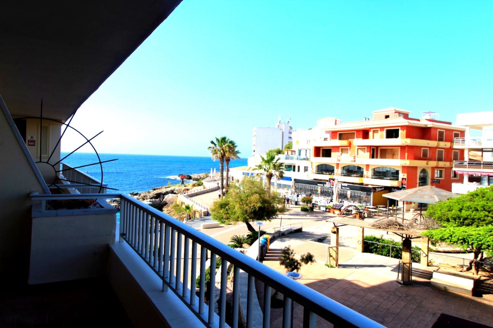 2 slaapkamer Appartement te koop in Cala Ratjada - € 370.000 (Ref: 9890632)