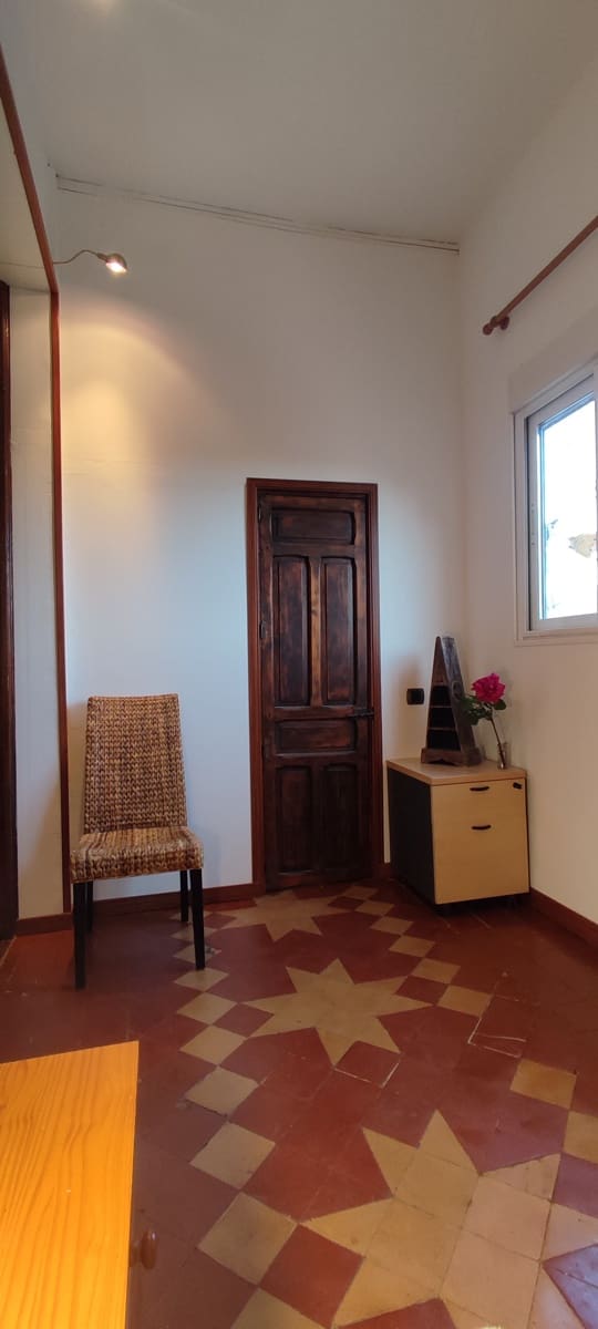 5 sovrum Lägenhet till salu i Sax - 98 500 € (Ref: 8410317)