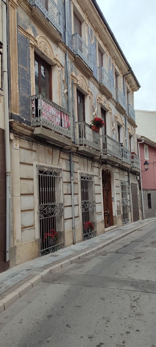 5 sovrum Lägenhet till salu i Sax - 98 500 € (Ref: 8410317)