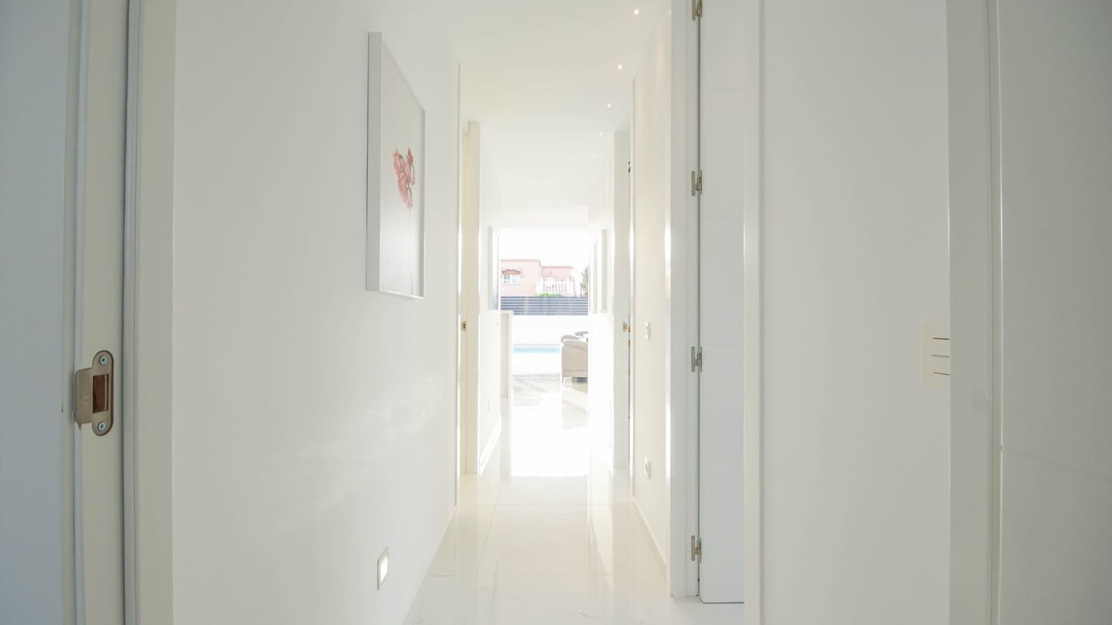 3 chambre Villa/Maison à vendre à Torrevieja avec piscine garage - 699 000 € (Ref: 6598898)