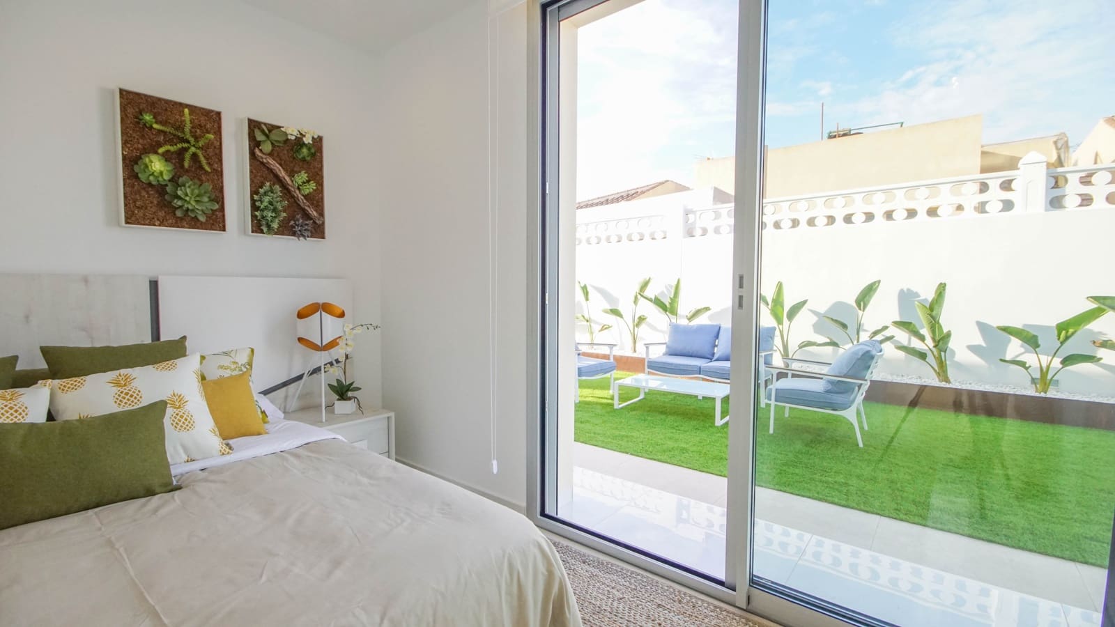 3 chambre Villa/Maison à vendre à Torrevieja avec piscine garage - 699 000 € (Ref: 6598898)