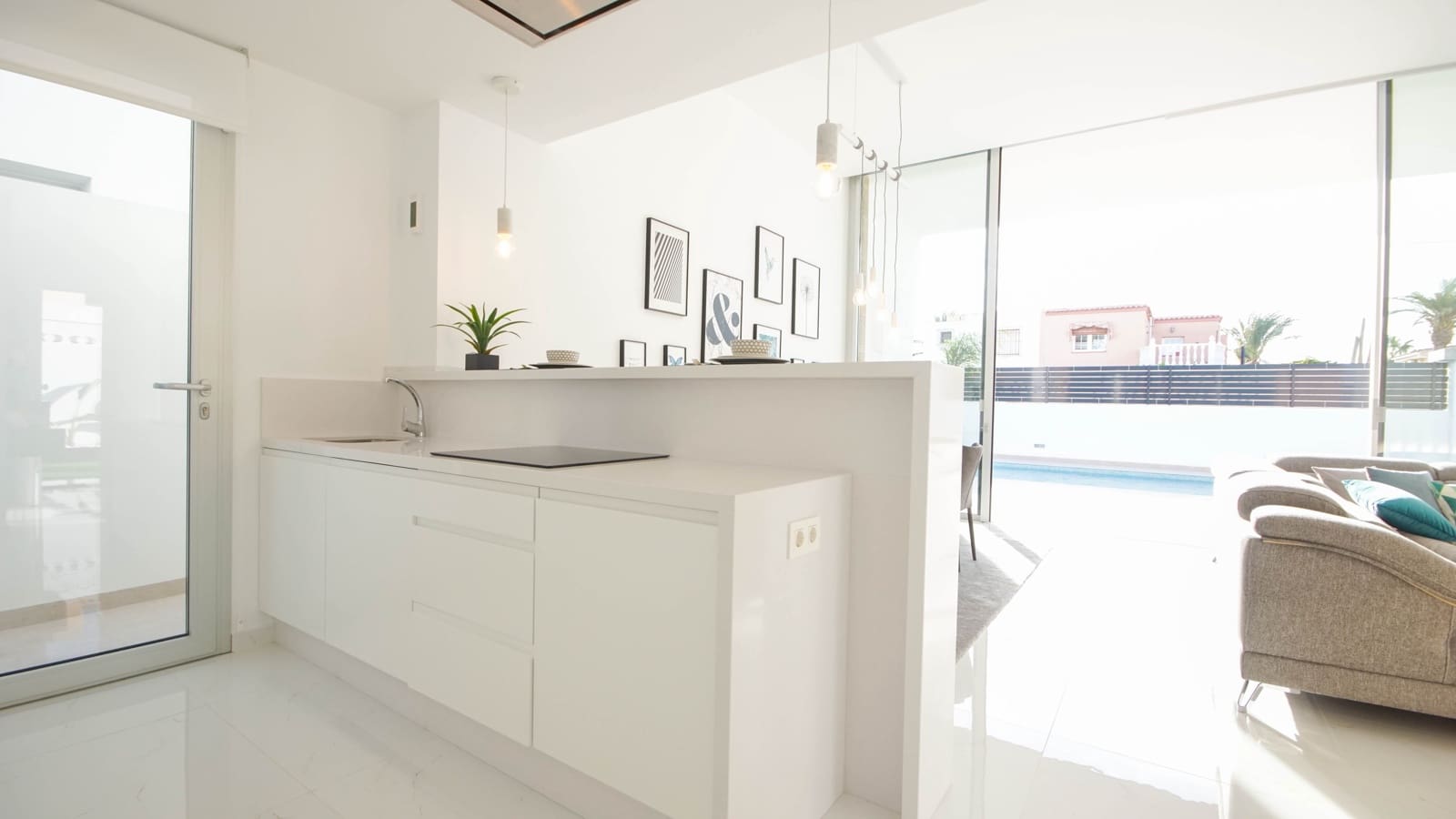 3 chambre Villa/Maison à vendre à Torrevieja avec piscine garage - 699 000 € (Ref: 6598898)