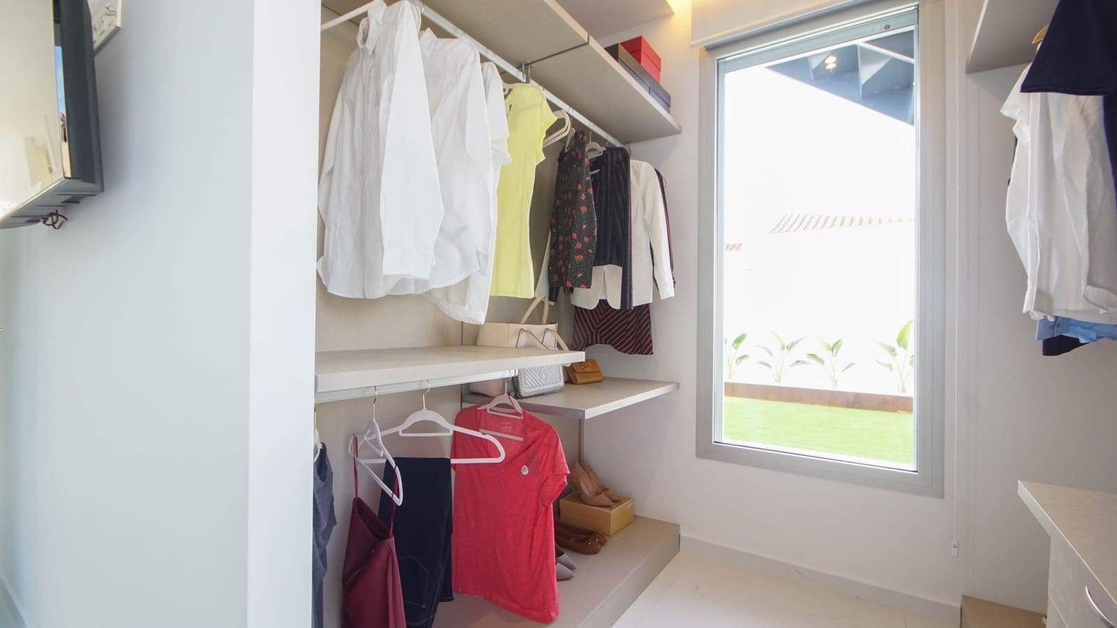 3 chambre Villa/Maison à vendre à Torrevieja avec piscine garage - 699 000 € (Ref: 6598898)