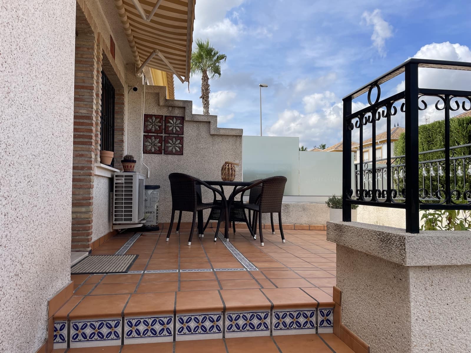 3 bedroom Villa for sale in Playa Flamenca, Orihuela with pool garage