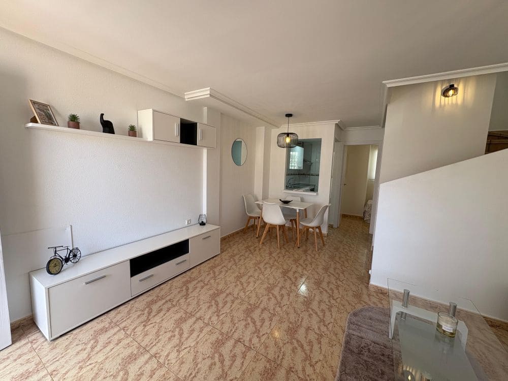 3 Zimmer Villa zu verkaufen in La Zenia mit Pool Garage - 187.995 € (Ref: 9161355)