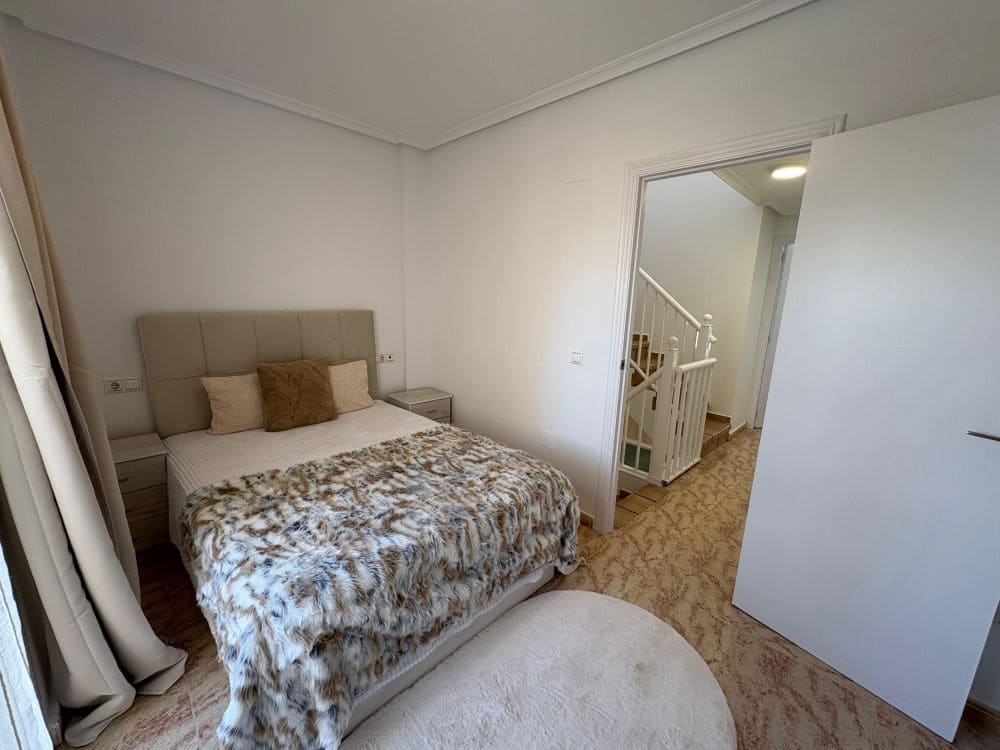 3 Zimmer Villa zu verkaufen in La Zenia mit Pool Garage - 187.995 € (Ref: 9161355)