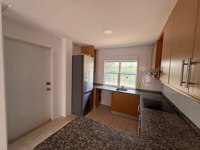 4 quarto Moradia para venda em Pinar de Campoverde, Pilar de la Horadada com piscina garagem - 359 000 € (Ref: 9191616)