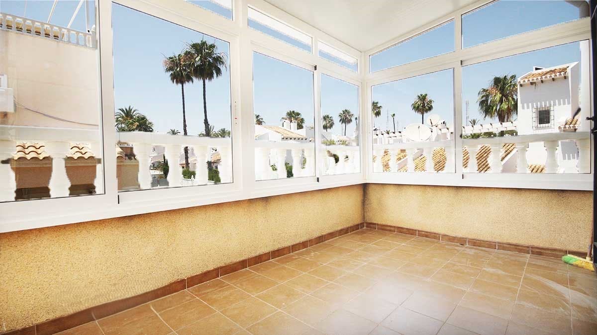 3 slaapkamer Villa te koop in Villamartin - € 195.000 (Ref: 9203430)