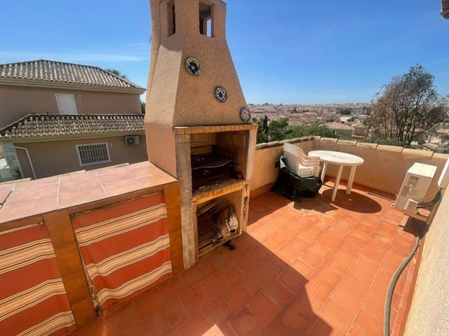 Chalet de 3 habitaciones en Playa Flamenca en venta con piscina garaje - 314.000 € (Ref: 9210348)