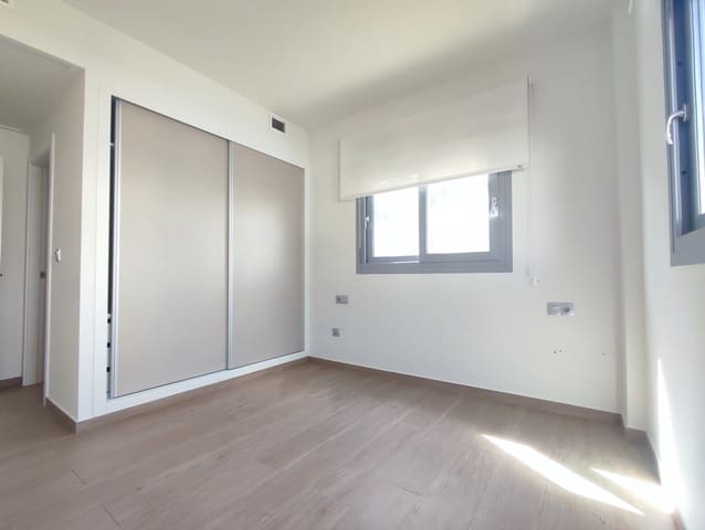 2 slaapkamer Bungalow te koop in Torrevieja met zwembad garage - € 280.000 (Ref: 9210351)
