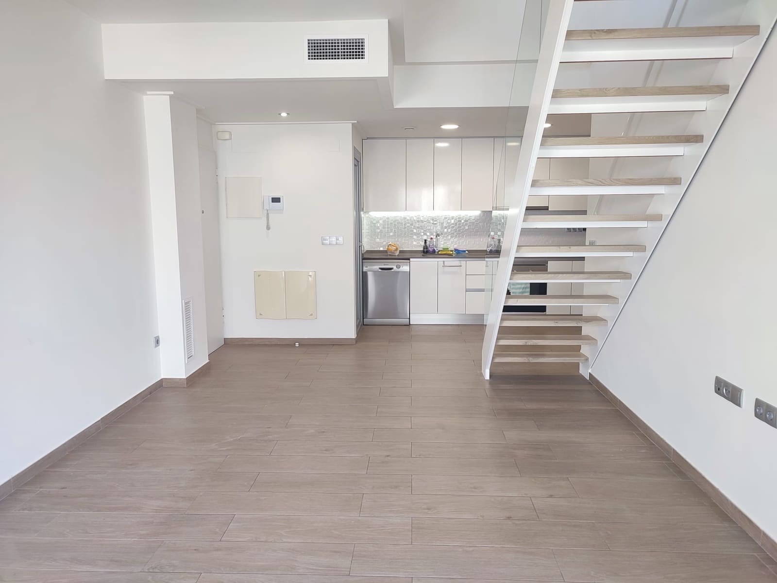 2 slaapkamer Bungalow te koop in Torrevieja met zwembad garage - € 280.000 (Ref: 9210351)