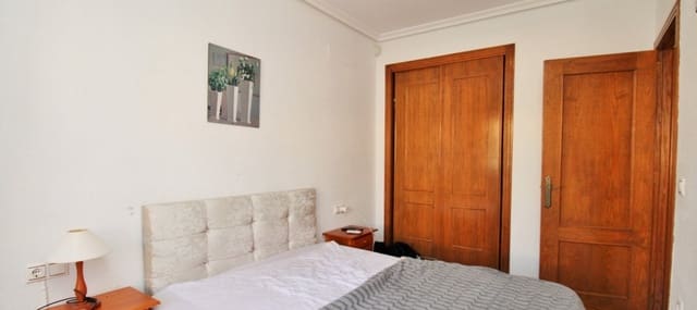 3 quarto Moradia para venda em Playa Flamenca, Orihuela com piscina garagem - 164 900 € (Ref: 9210482)