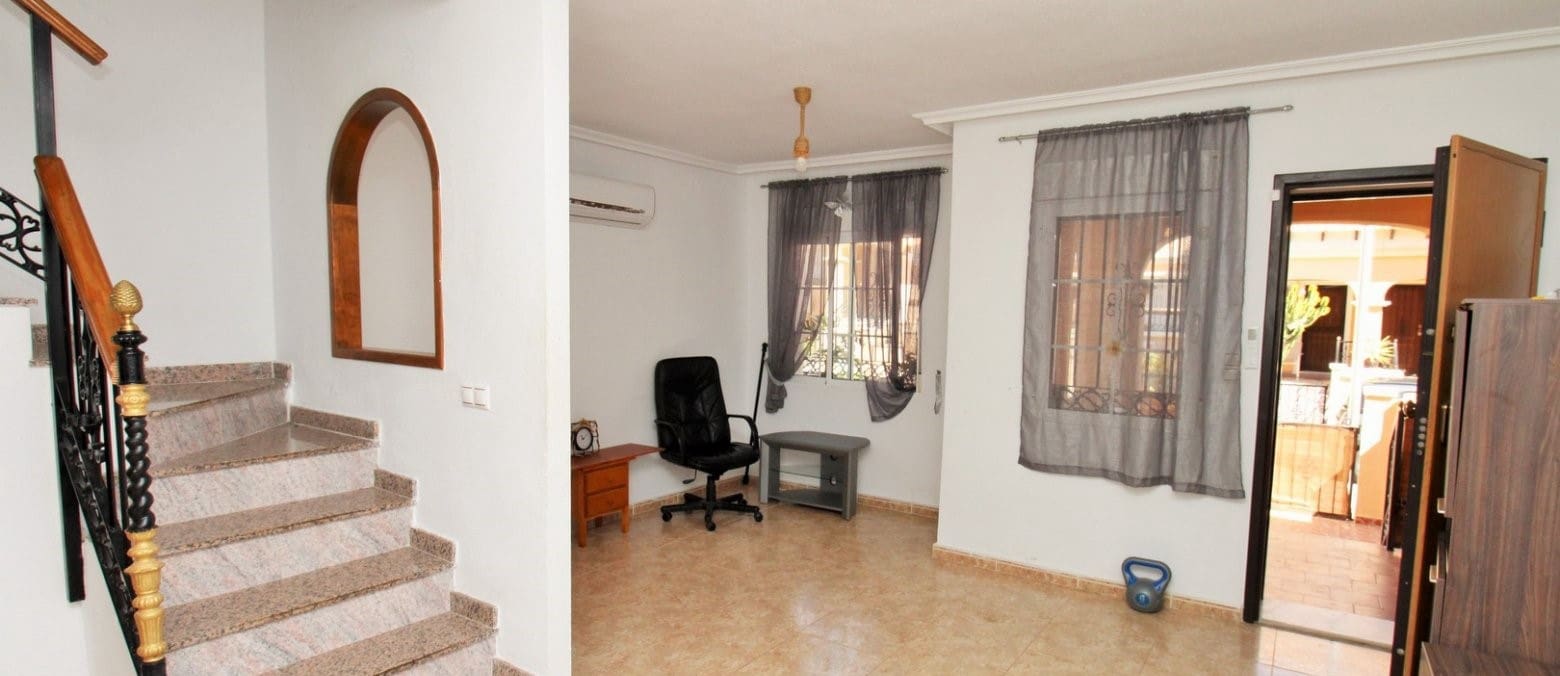 3 soveværelse Villa til salg i Playa Flamenca med swimmingpool garage - € 164.900 (Ref: 9210482)