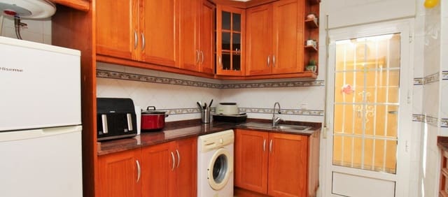 3 quarto Moradia para venda em Playa Flamenca, Orihuela com piscina garagem - 164 900 € (Ref: 9210482)