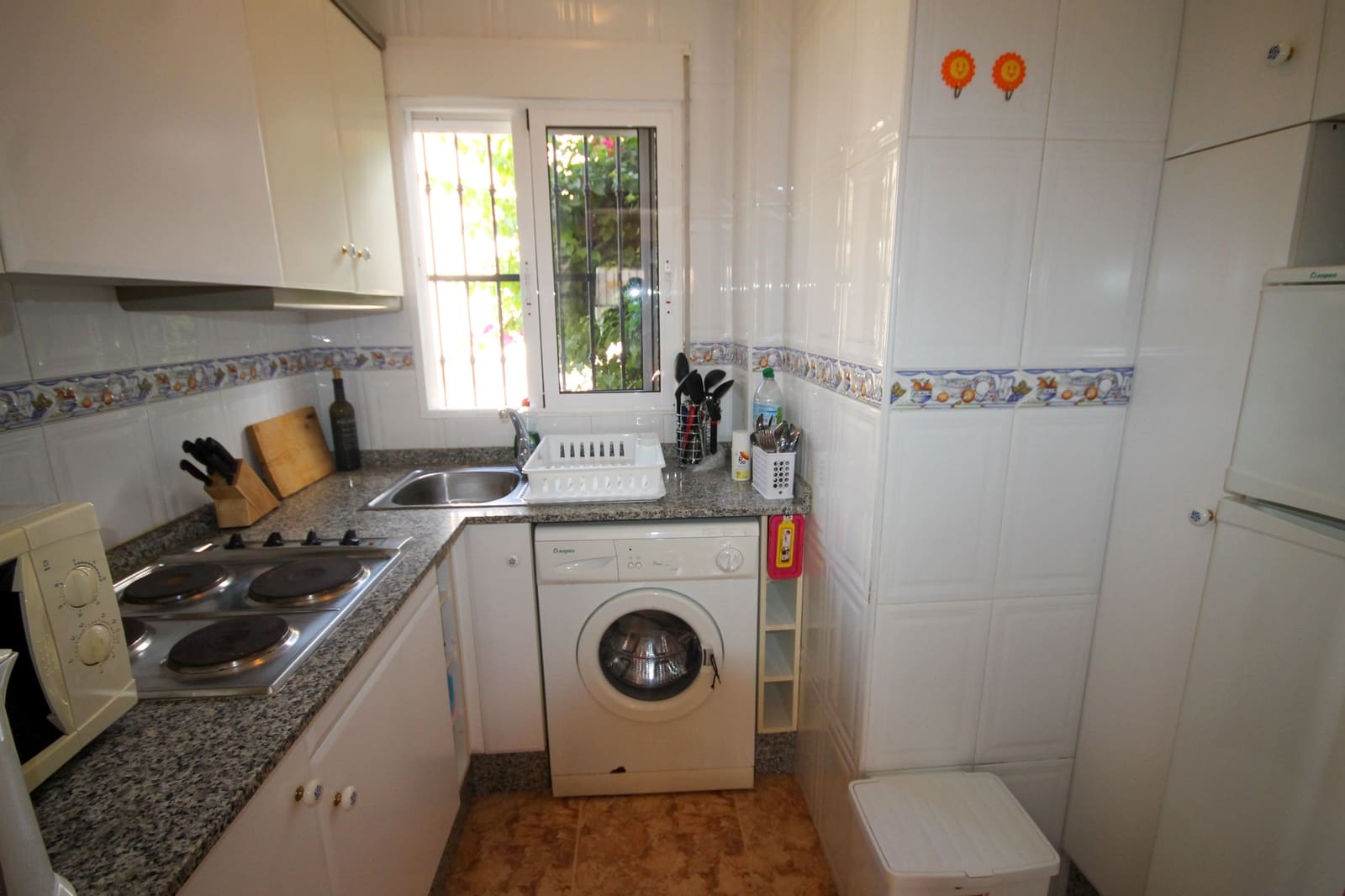 2 bedroom Bungalow for sale in Villamartin with pool garage - € 125,000 (Ref: 9244449)