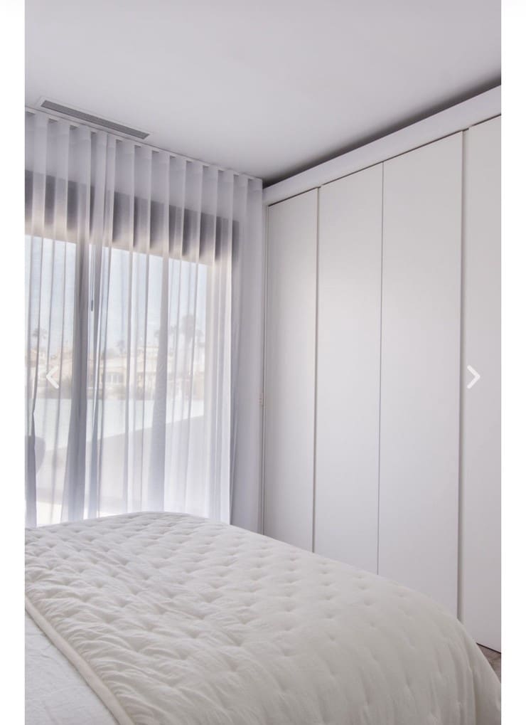 Chalet de 3 habitaciones en Playa Flamenca en venta con piscina garaje - 499.000 € (Ref: 9254161)