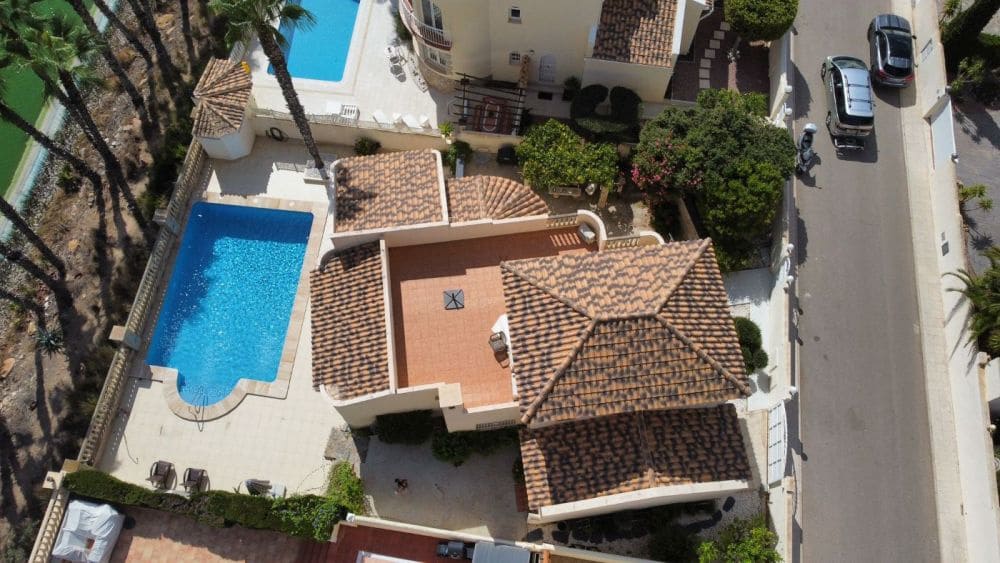 3 soveværelse Villa til salg i Villamartin med swimmingpool garage - € 529.995 (Ref: 9272865)