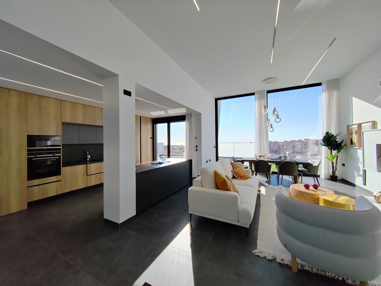 3 quarto Moradia para venda em Los Balcones com piscina garagem - 650 000 € (Ref: 9272866)