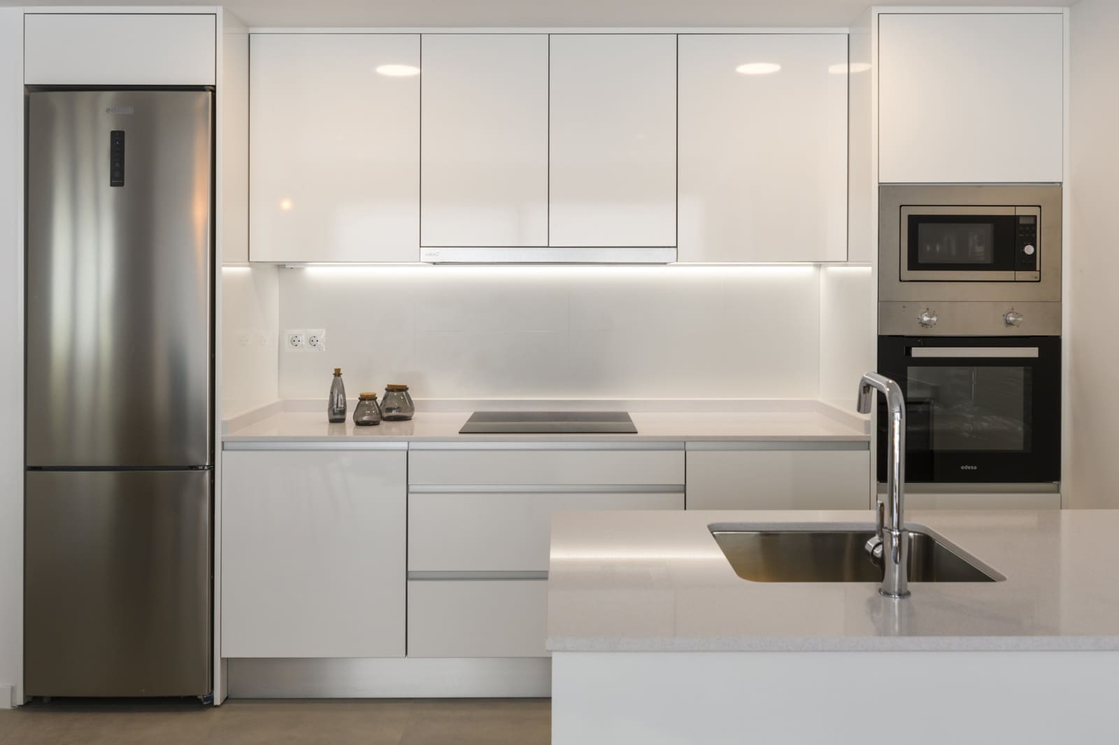 2 soverom Leilighet til salgs i Cabo Roig med svømmebasseng garasje - € 266 000 (Ref: 9273144)