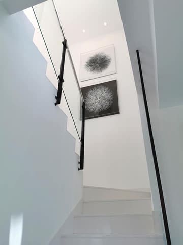 3 soveværelse Villa til salg i Torrevieja med swimmingpool garage - € 750.000 (Ref: 9279752)