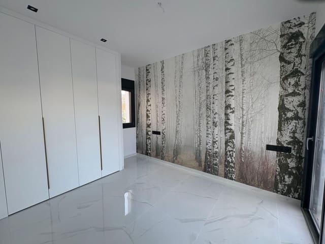 3 soveværelse Villa til salg i Torrevieja med swimmingpool garage - € 750.000 (Ref: 9279752)