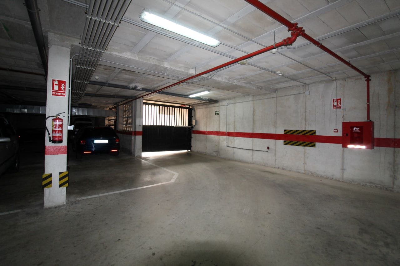 Chalet de 2 habitaciones en Playa Flamenca en venta con piscina garaje - 189.900 € (Ref: 9294763)