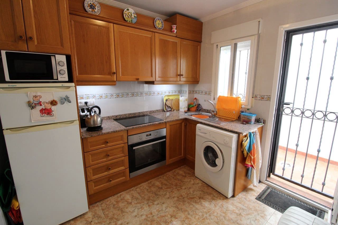 Chalet de 2 habitaciones en Playa Flamenca en venta con piscina garaje - 189.900 € (Ref: 9294763)