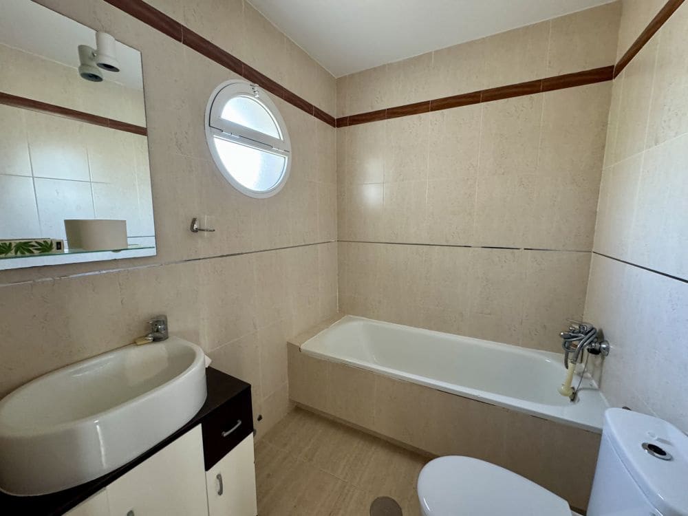 3 bedroom Villa for sale in Villamartin with garage - € 219,990 (Ref: 9306423)