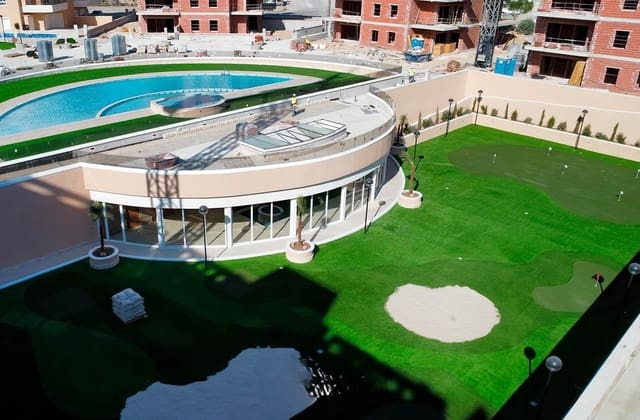 3 quarto Apartamento para venda em Torrevieja com piscina garagem - 259 000 € (Ref: 9306425)