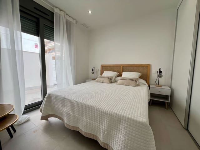 3 slaapkamer Villa te koop in La Zenia, Orihuela met zwembad garage - € 409.000 (Ref: 9306427)