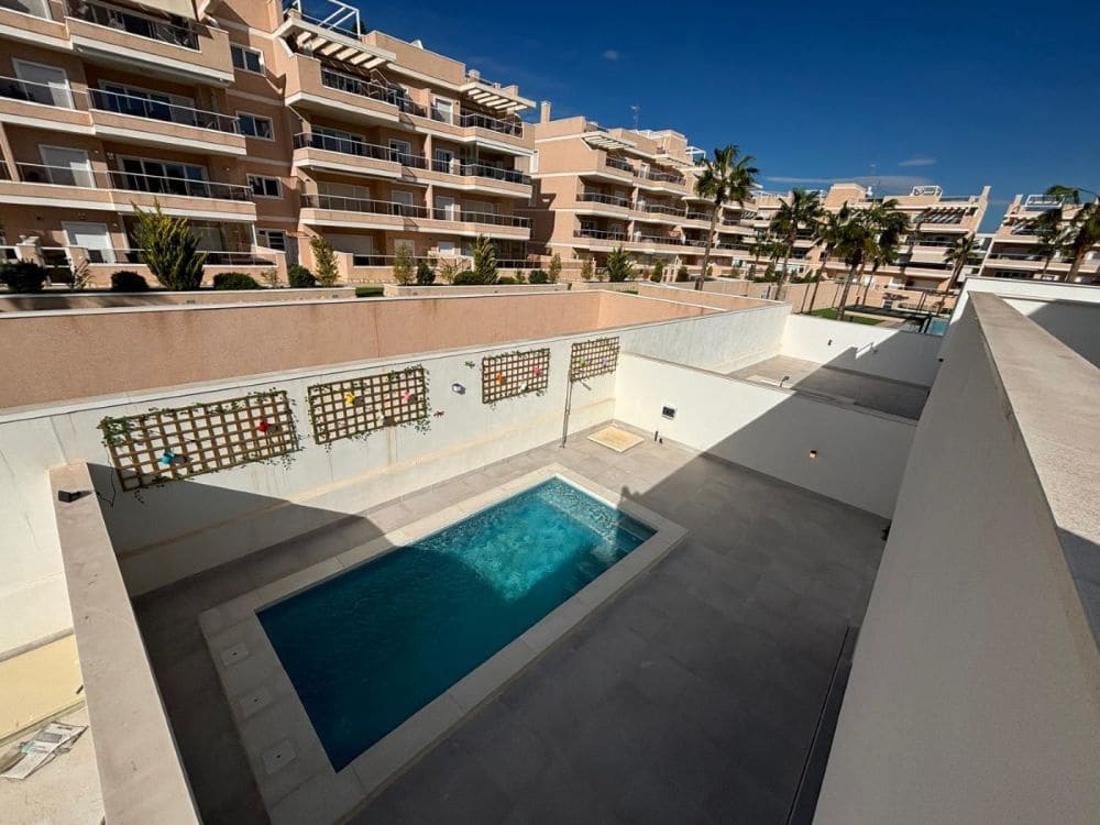 3 bedroom Villa for sale in La Zenia with pool garage - € 409,000 (Ref: 9306427)