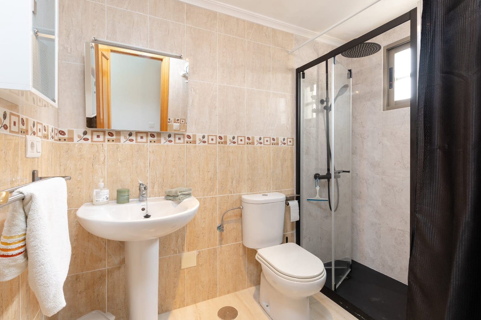 2 bedroom Apartment for sale in Villamartin with pool - € 159,000 (Ref: 9311336)