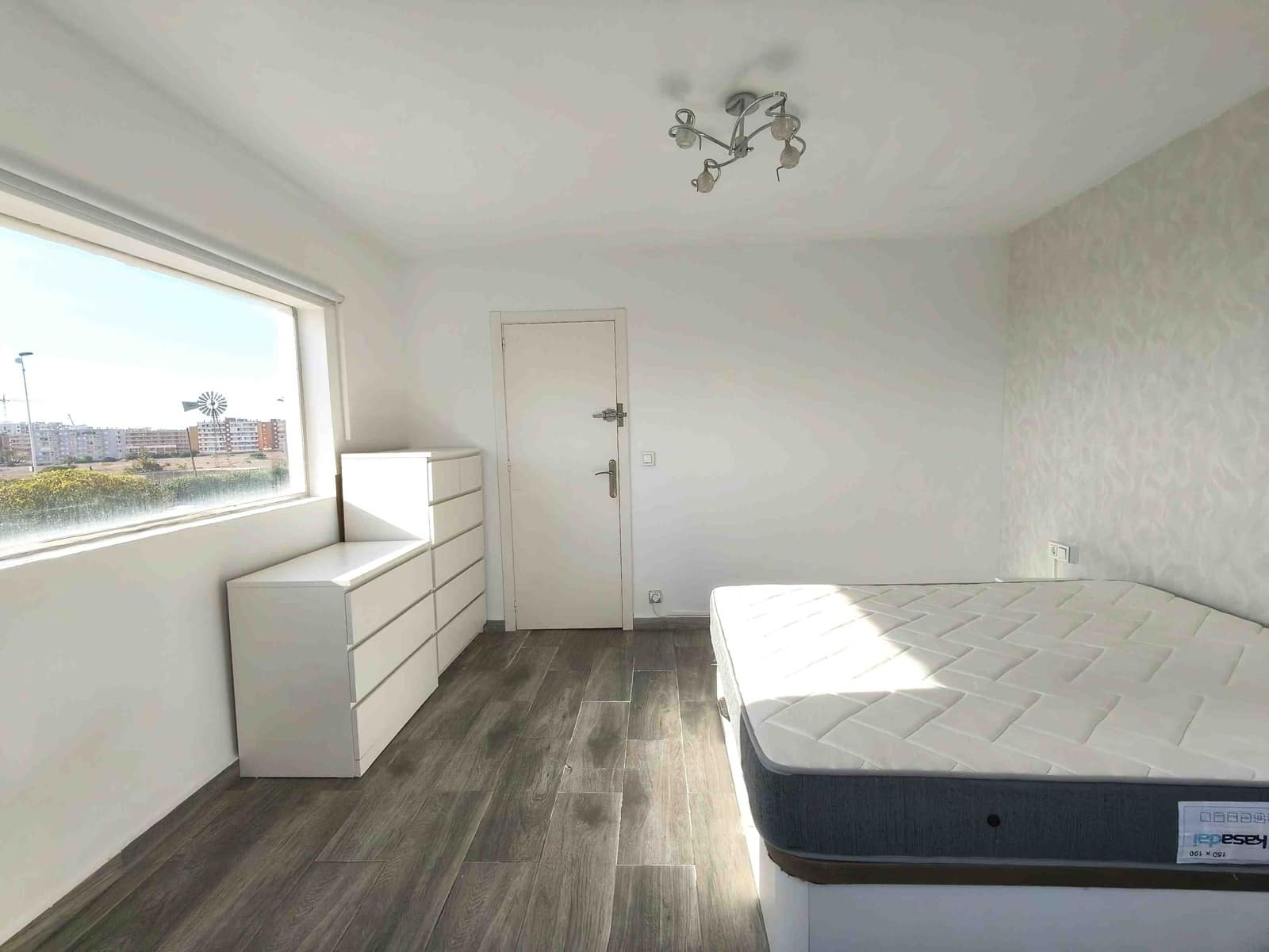 Chalet de 3 habitaciones en Playa Flamenca en venta con piscina - 189.500 € (Ref: 9311848)