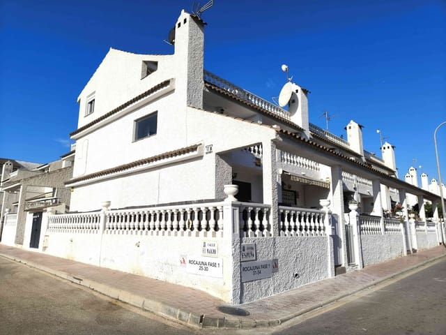 Chalet de 3 habitaciones en Playa Flamenca, Orihuela en venta con piscina - 189.500 € (Ref: 9311848)