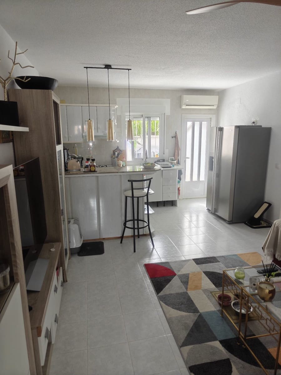 2 bedroom Villa for sale in Villamartin - € 144,900 (Ref: 9322821)