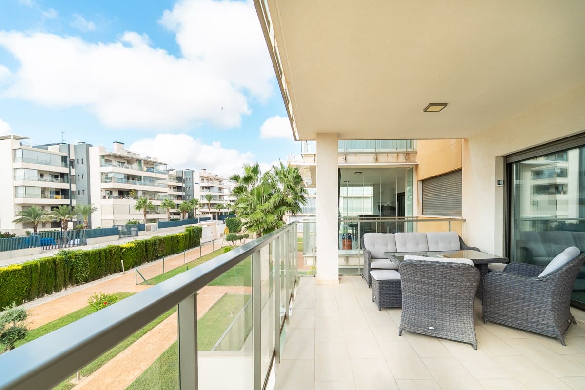 2 soverom Leilighet til salgs i Playa Flamenca med svømmebasseng garasje - € 250 000 (Ref: 9331751)