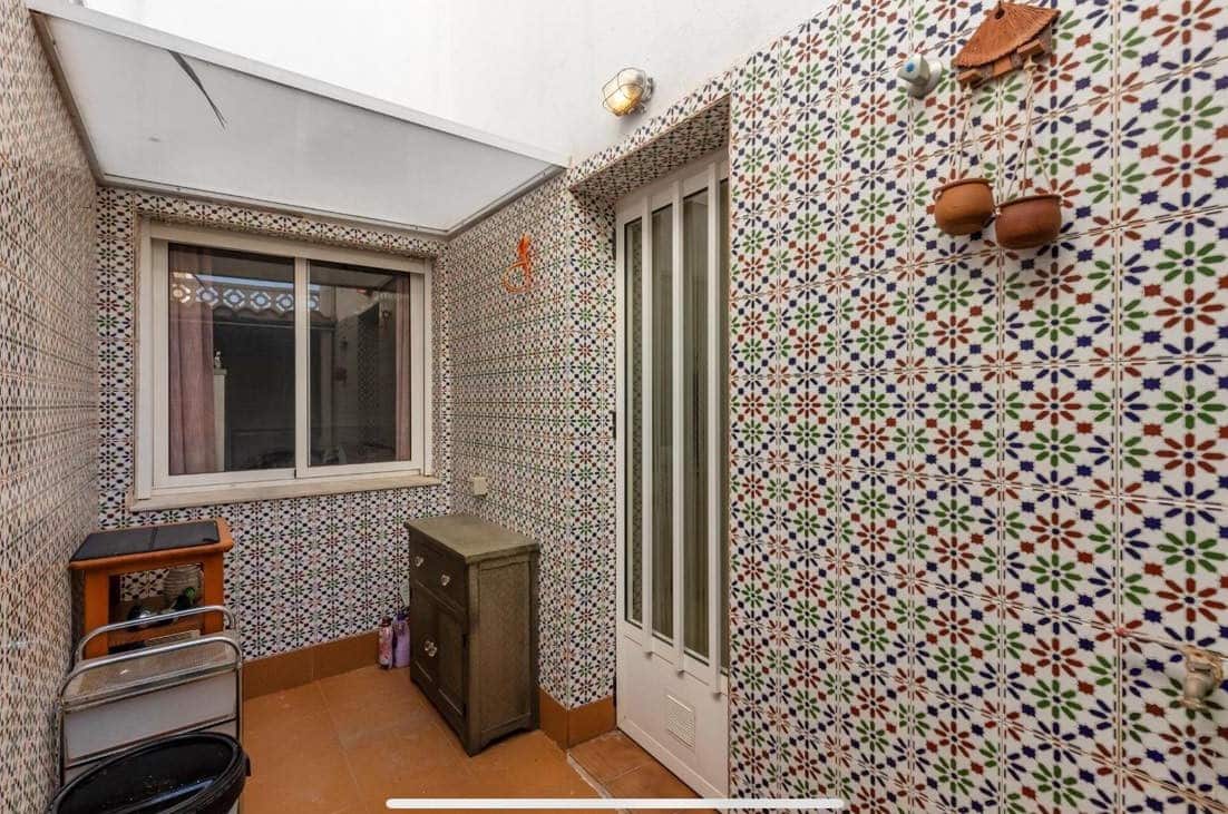 2 soveværelse Bungalow til salg i Torrevieja med swimmingpool - € 135.000 (Ref: 9331882)