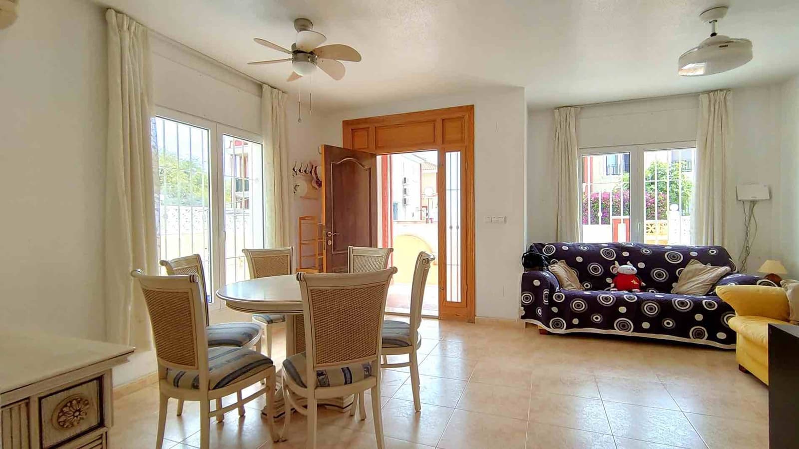 3 soverom Villa til salgs i Cabo Roig med svømmebasseng garasje - € 249 000 (Ref: 9343413)