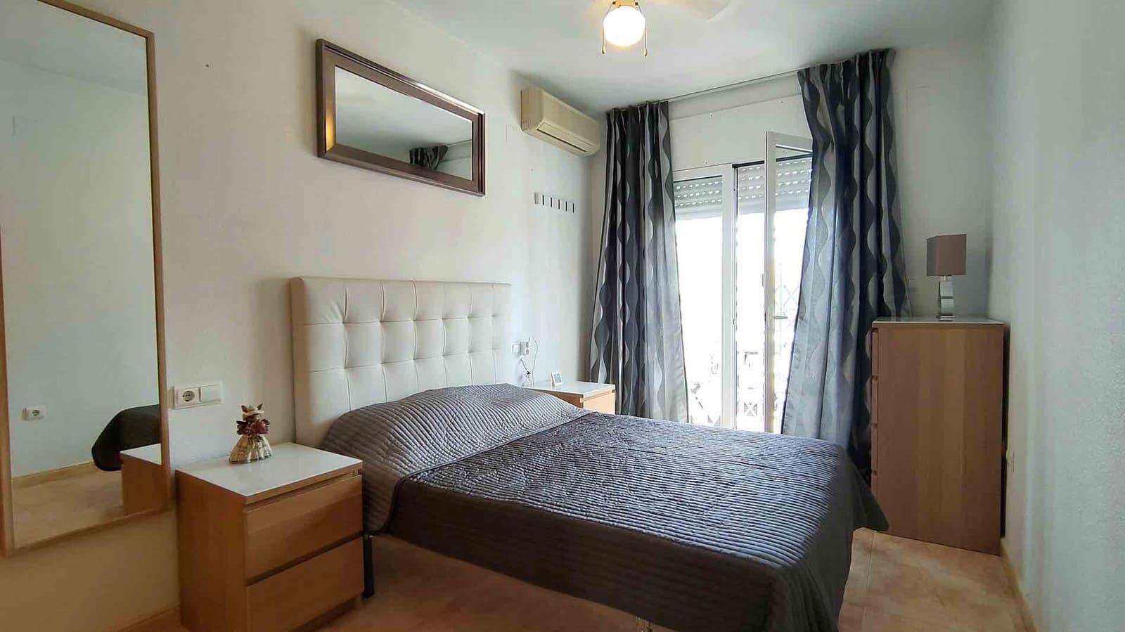 3 soverom Villa til salgs i Cabo Roig med svømmebasseng garasje - € 249 000 (Ref: 9343413)