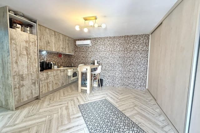 1 soverom Villa til salgs i Torrevieja - € 98 000 (Ref: 9348672)