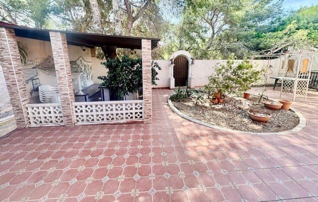 4 soverom Villa til salgs i Los Balcones med svømmebasseng garasje - € 330 000 (Ref: 9353831)