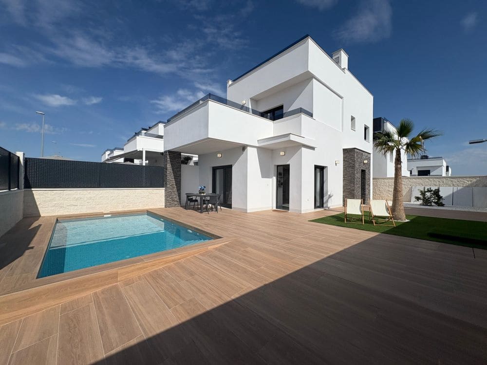 3 slaapkamer Villa te koop in Orihuela Costa met zwembad garage - € 399.000 (Ref: 9362830)