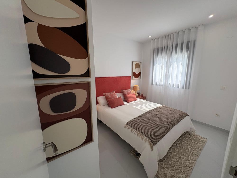 3 slaapkamer Villa te koop in Orihuela Costa met zwembad garage - € 399.000 (Ref: 9362830)