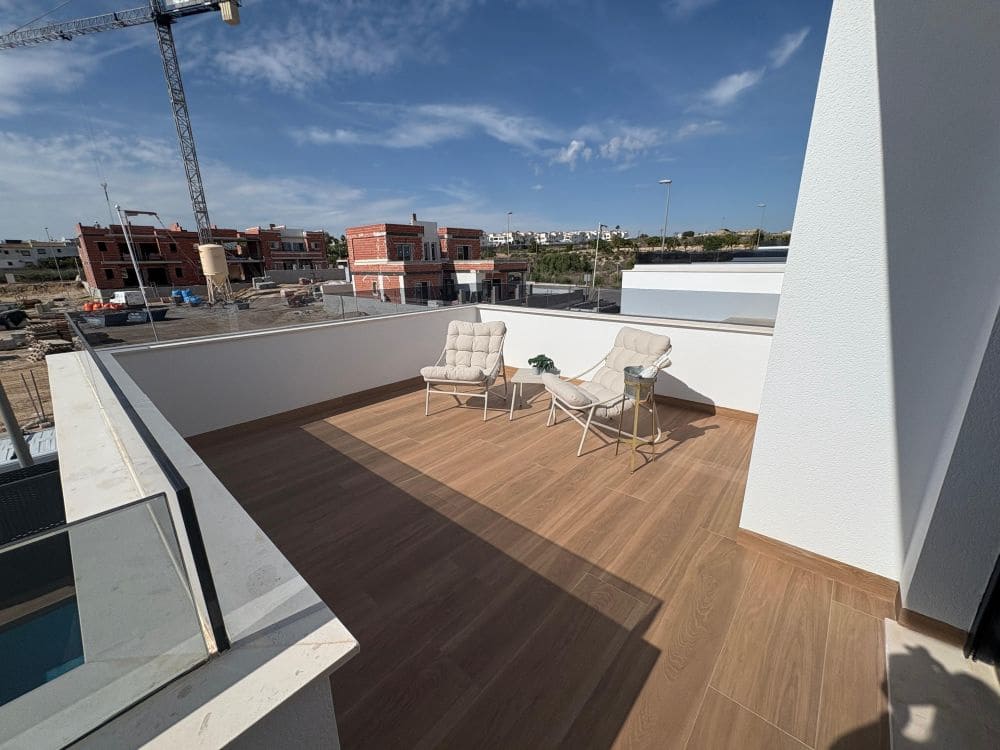 3 slaapkamer Villa te koop in Orihuela Costa met zwembad garage - € 399.000 (Ref: 9362830)