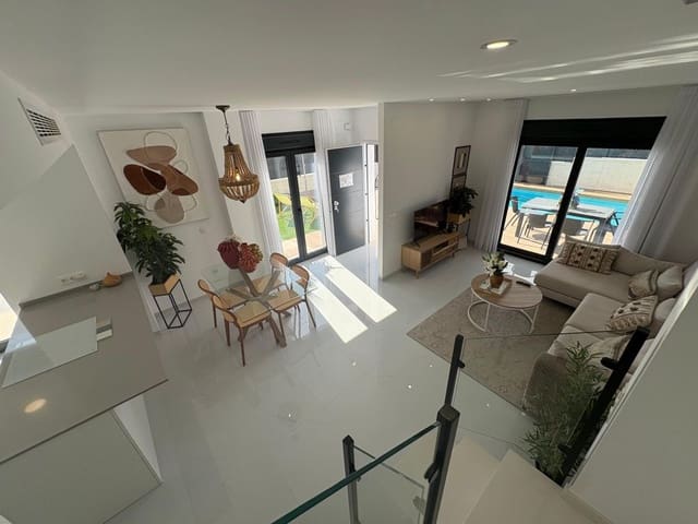 3 slaapkamer Villa te koop in Orihuela Costa, Orihuela met zwembad garage - € 399.000 (Ref: 9362830)