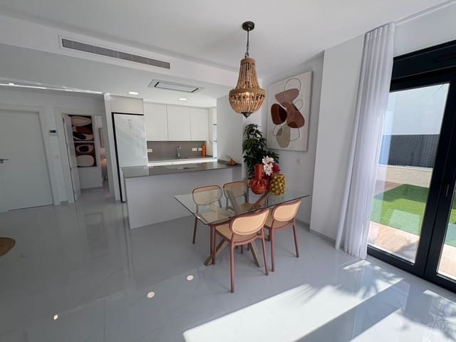 3 slaapkamer Villa te koop in Orihuela Costa, Orihuela met zwembad garage - € 399.000 (Ref: 9362830)