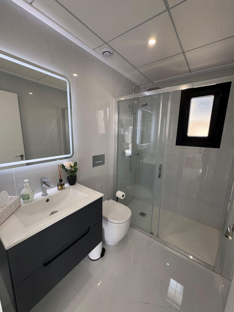 3 slaapkamer Villa te koop in Orihuela Costa met zwembad garage - € 399.000 (Ref: 9362830)