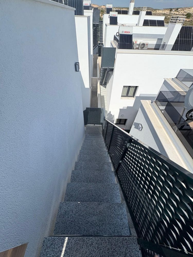 3 slaapkamer Villa te koop in Orihuela Costa met zwembad garage - € 399.000 (Ref: 9362830)