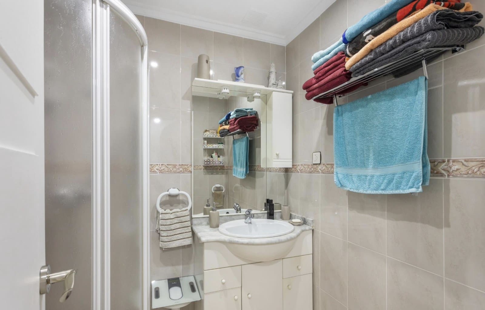 Chalet de 2 habitaciones en Torrevieja en venta - 129.900 € (Ref: 9376798)